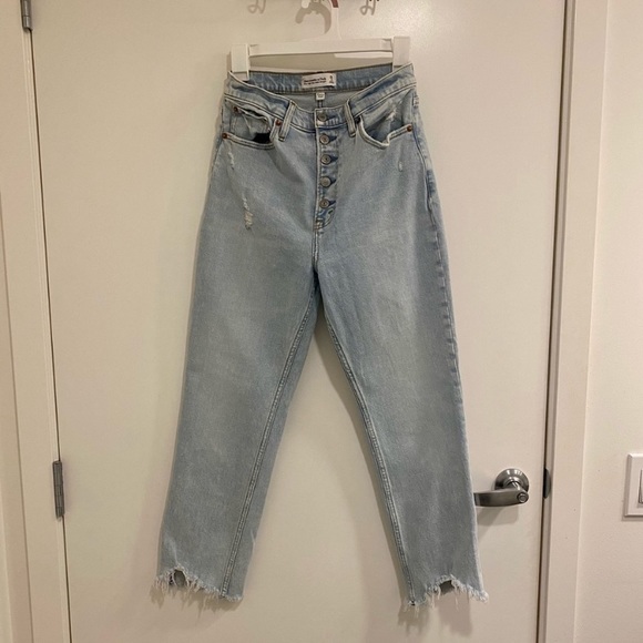 Curve Love Ultra High Rise Straight jean - Picture 4 of 7